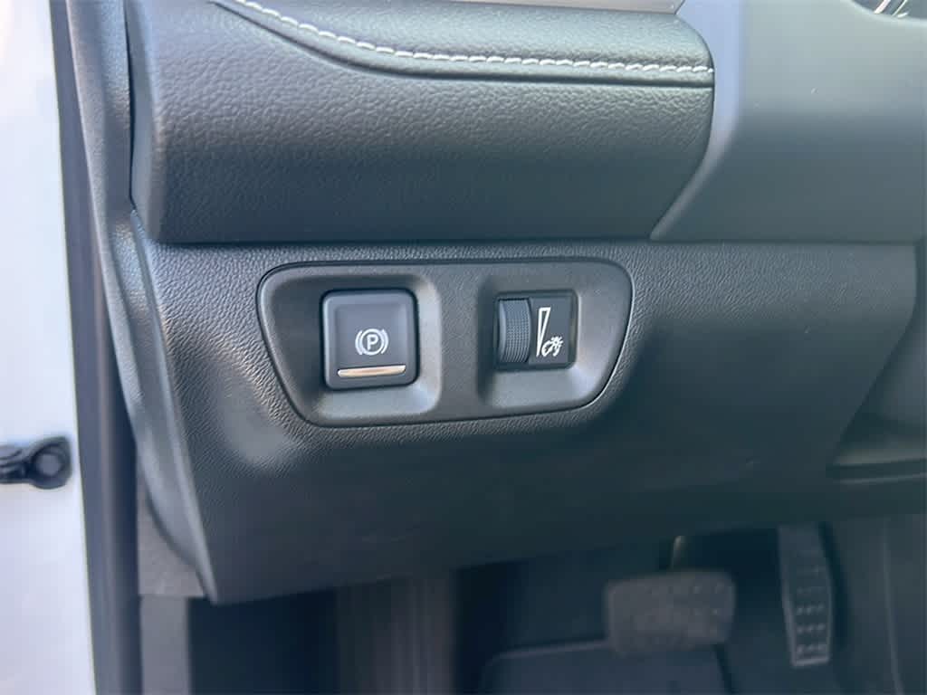 2022 GMC Acadia SLE 13