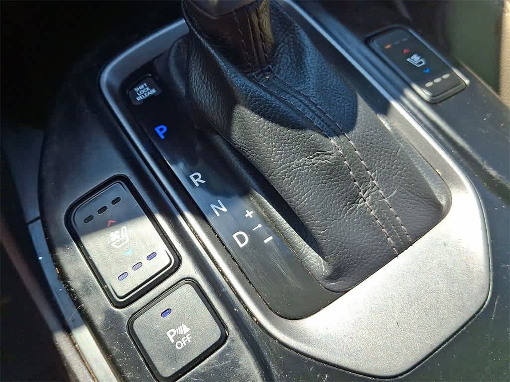 Thumbnail: 2014 Hyundai Santa Fe - 25
