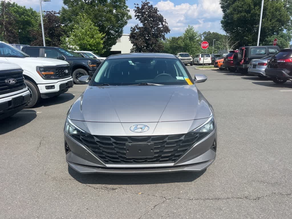 Thumbnail: 2023 Hyundai Elantra - 2