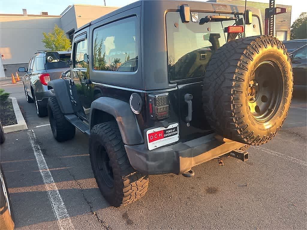 Thumbnail: 2012 Jeep Wrangler - 8
