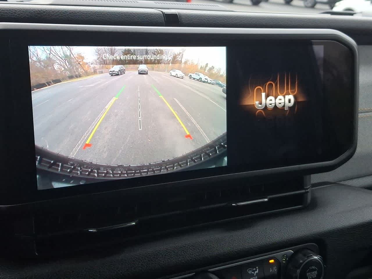 Thumbnail: 2024 Jeep Wrangler - 21