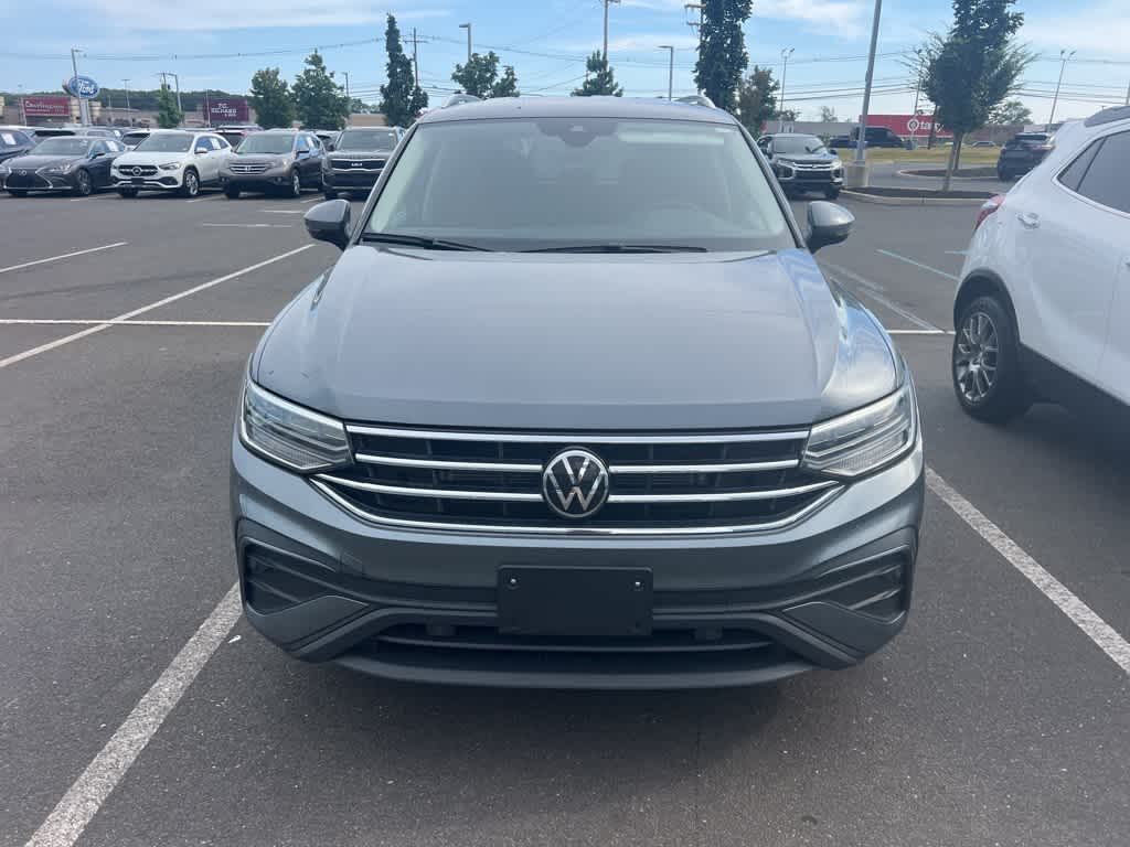 Thumbnail: 2024 Volkswagen Tiguan - 2