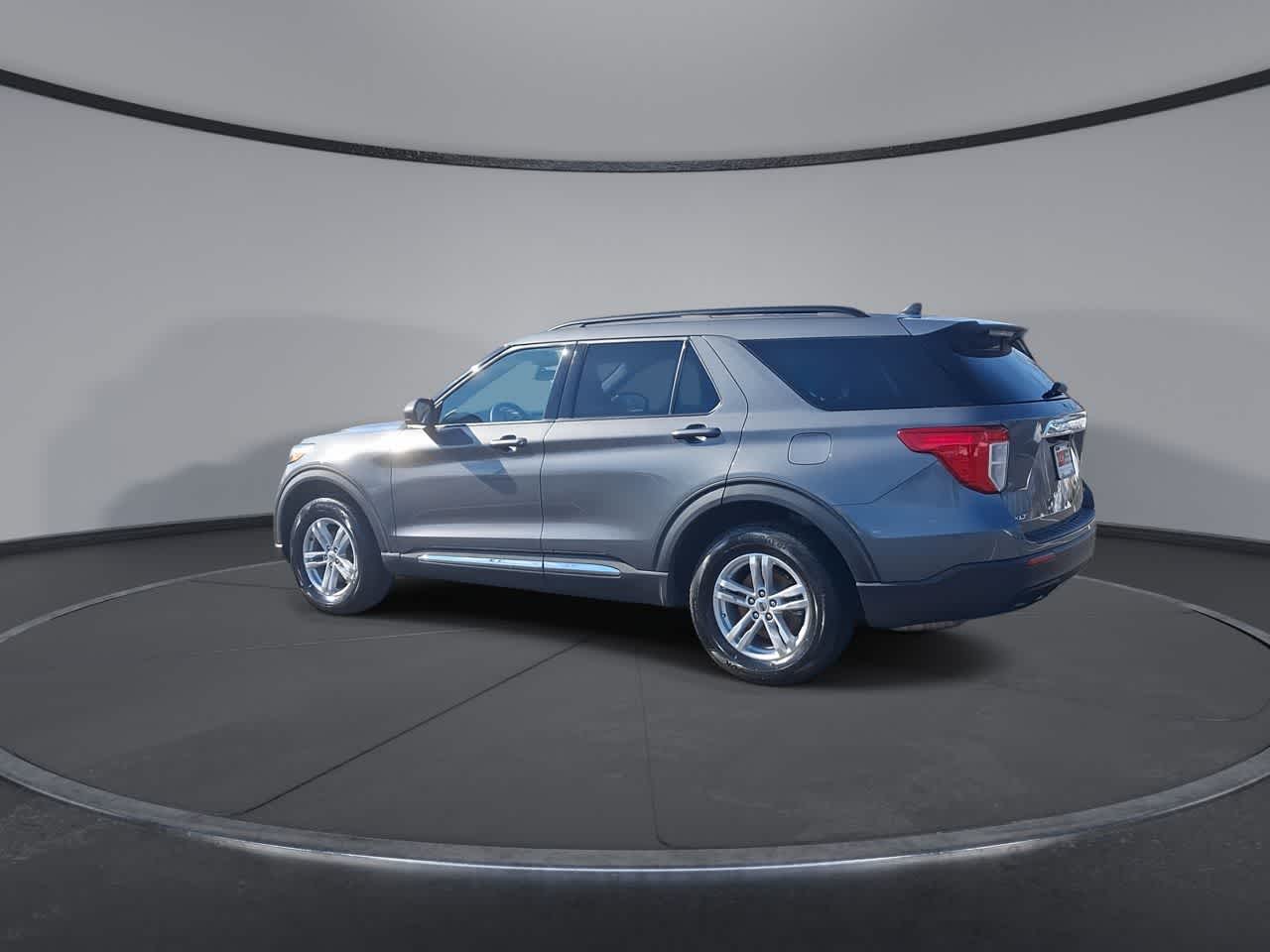 Thumbnail: 2023 Ford Explorer - 6