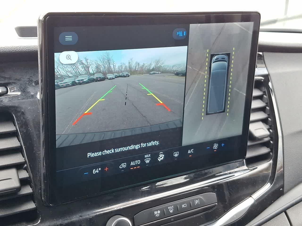 Thumbnail: 2023 Ford Econoline - 21