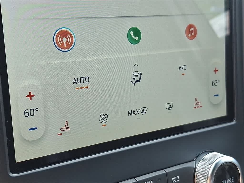 Thumbnail: 2023 Ford Edge - 25