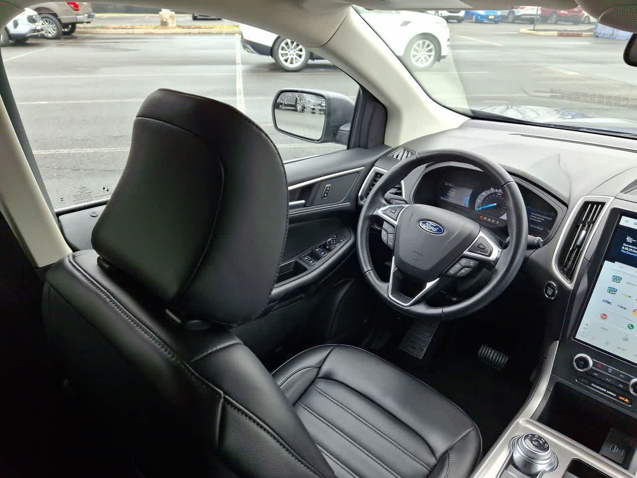 Thumbnail: 2024 Ford Edge - 15