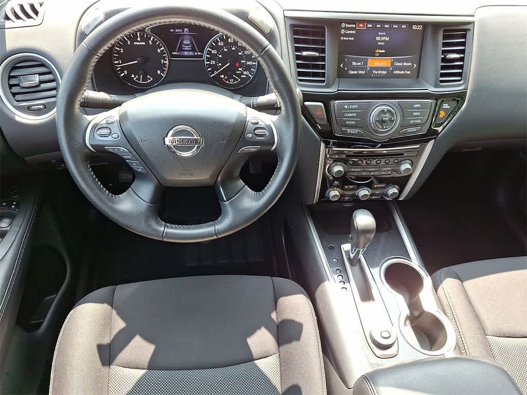 Thumbnail: 2020 Nissan Pathfinder - 21