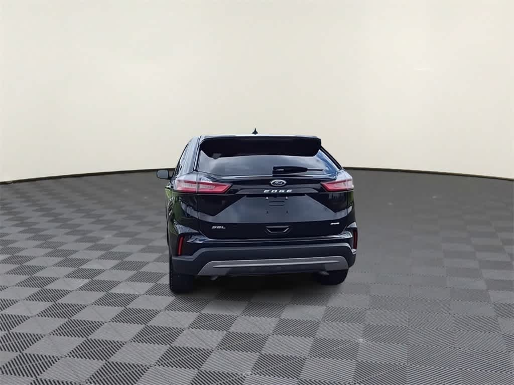 Thumbnail: 2023 Ford Edge - 7