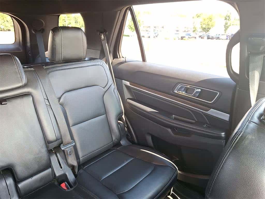 Thumbnail: 2017 Ford Explorer - 14