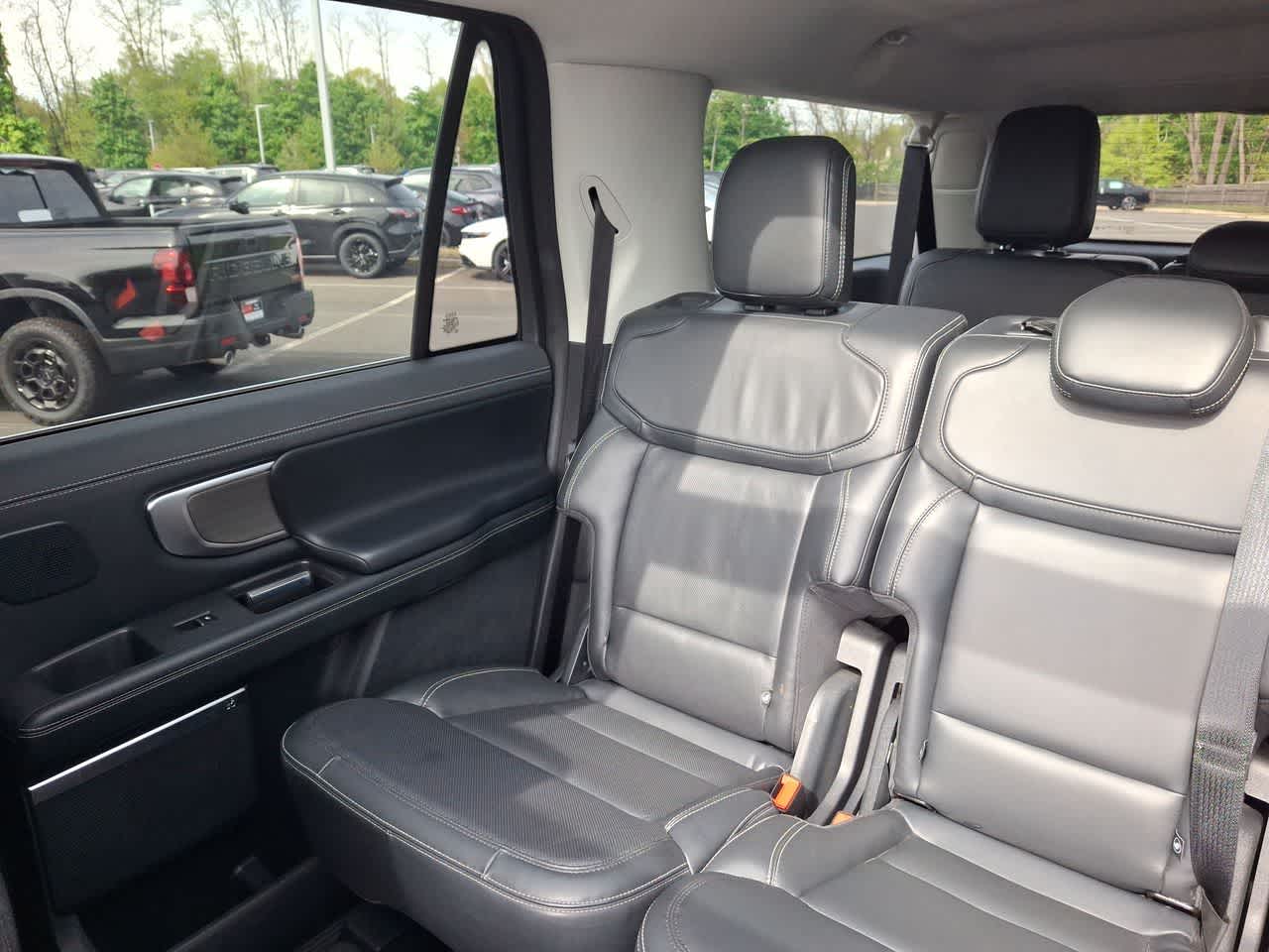 Thumbnail: 2025 Ford Expedition MAX - 11