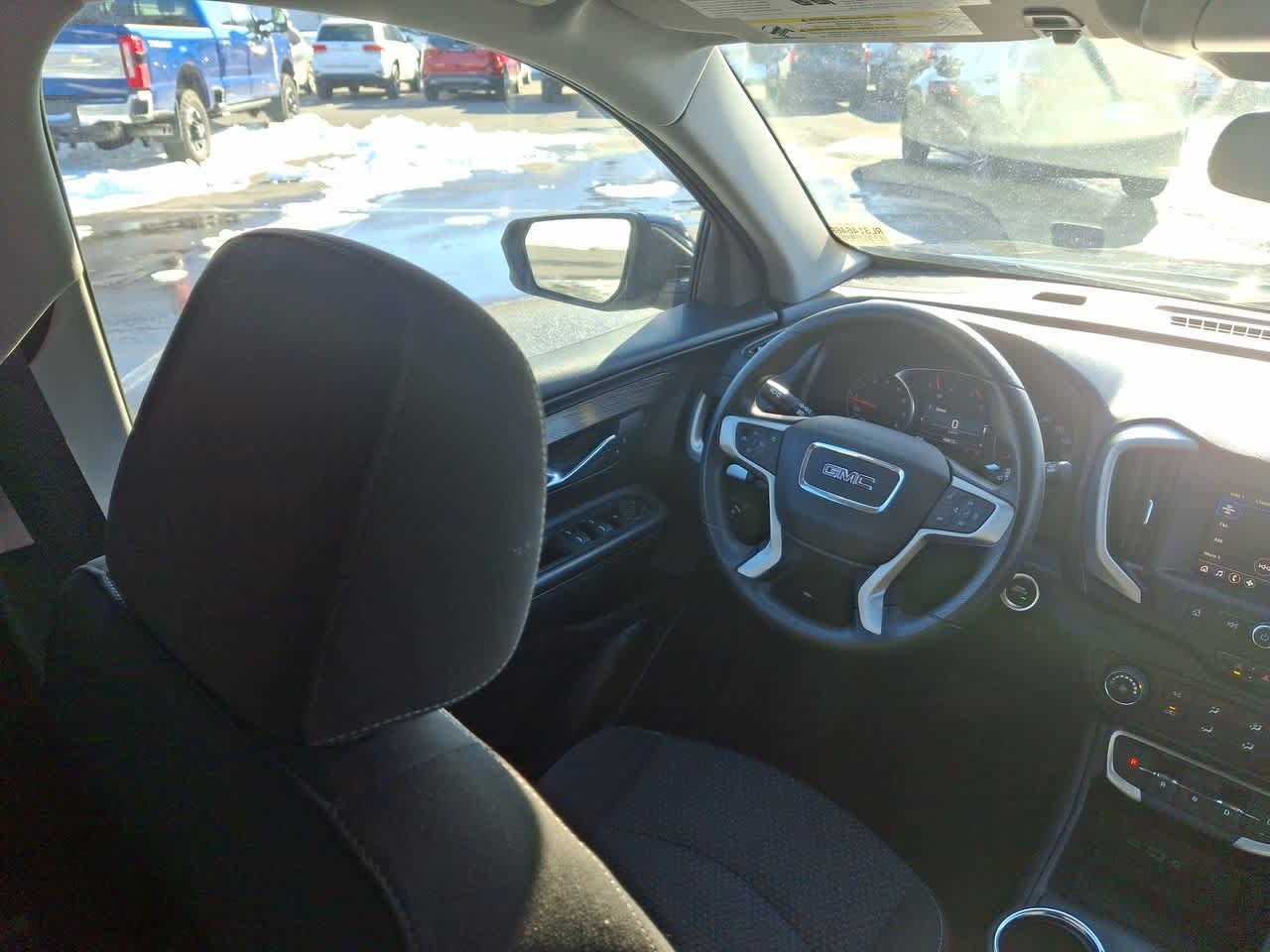 Thumbnail: 2024 GMC Terrain - 15