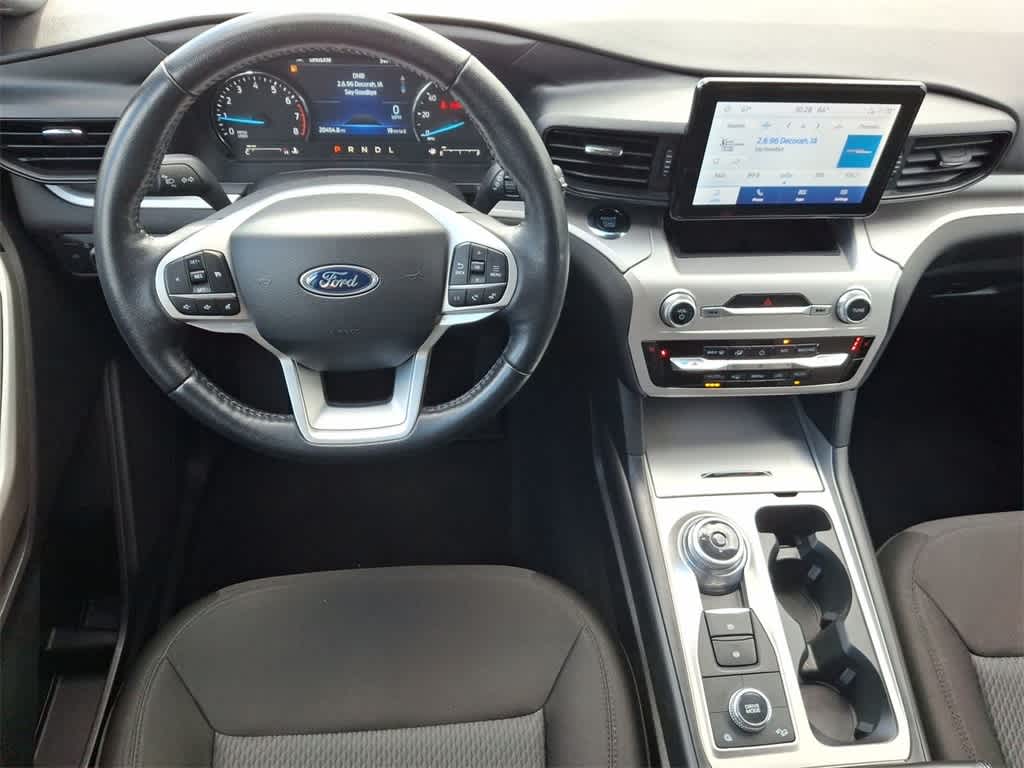 Thumbnail: 2022 Ford Explorer - 27