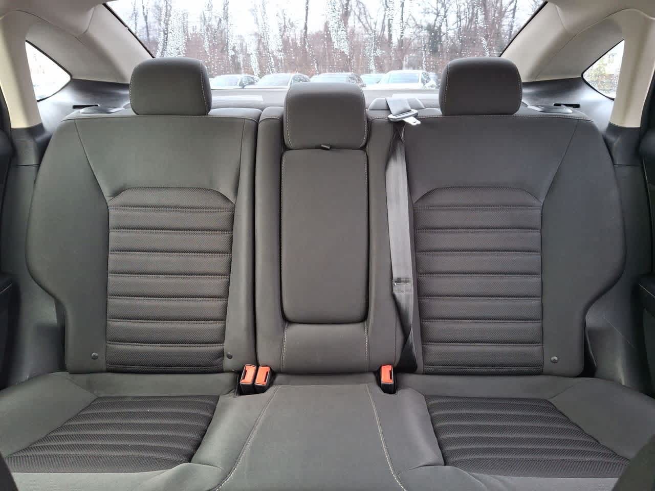 Thumbnail: 2017 Ford Fusion - 13