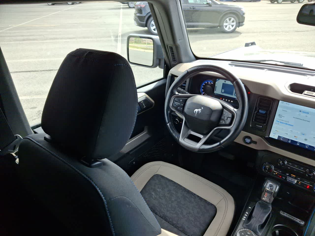 Thumbnail: 2022 Ford Bronco - 15