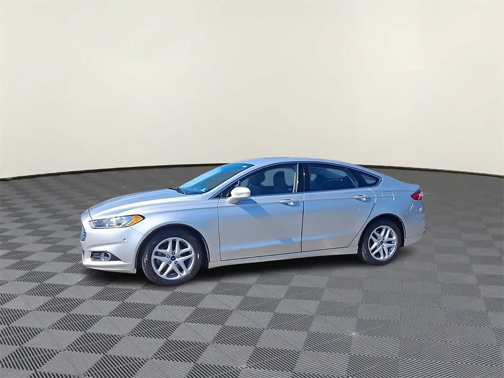 Thumbnail: 2015 Ford Fusion - 4
