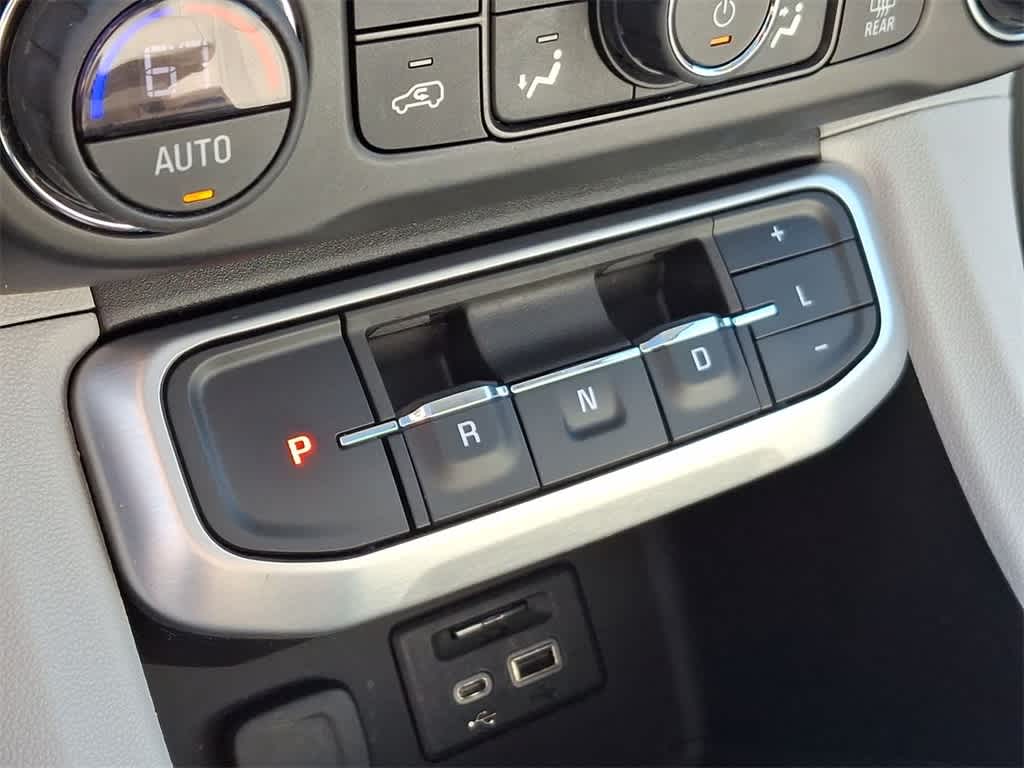 Thumbnail: 2021 GMC Acadia - 18