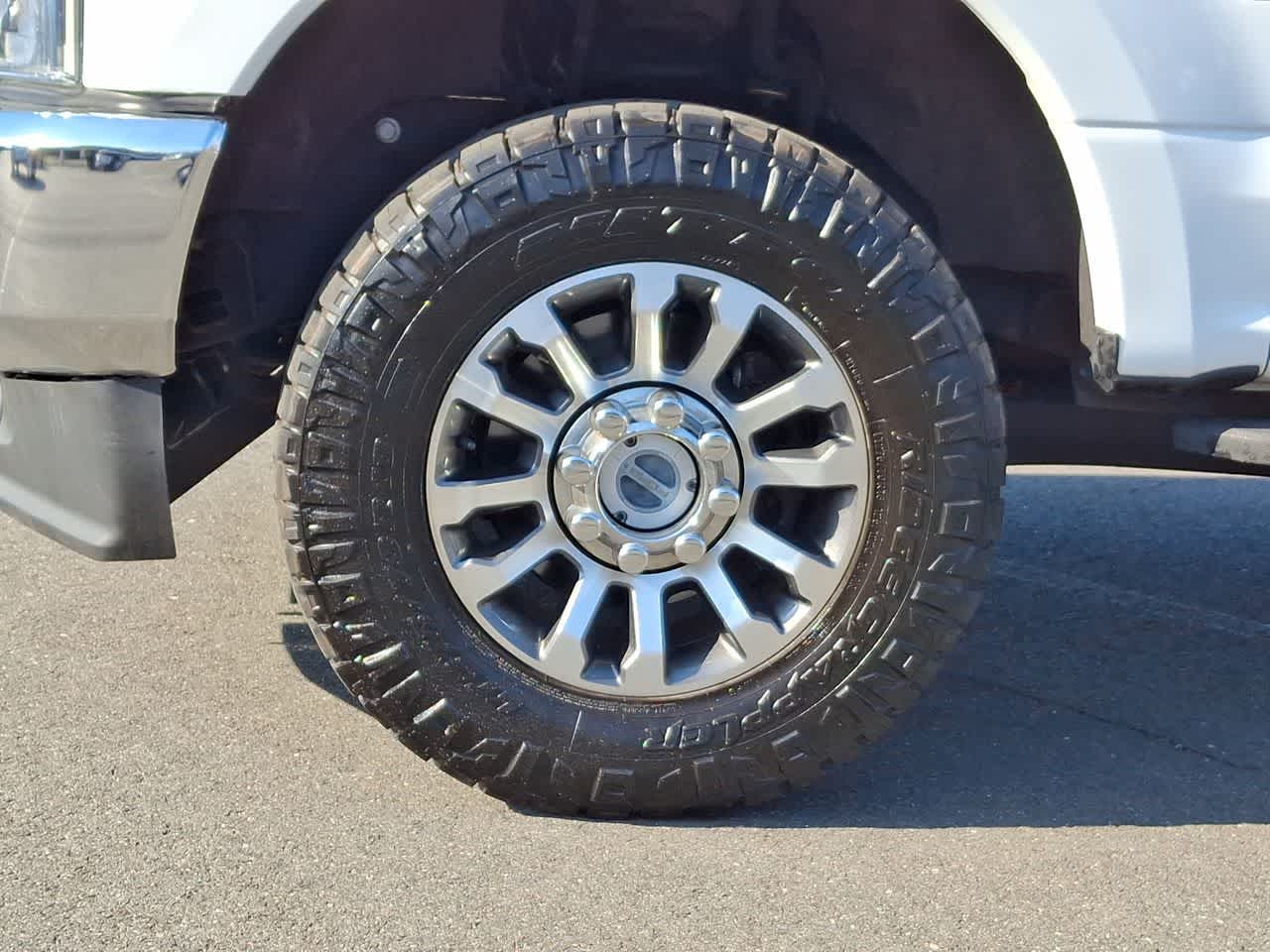 Thumbnail: 2022 Ford F-250 - 29