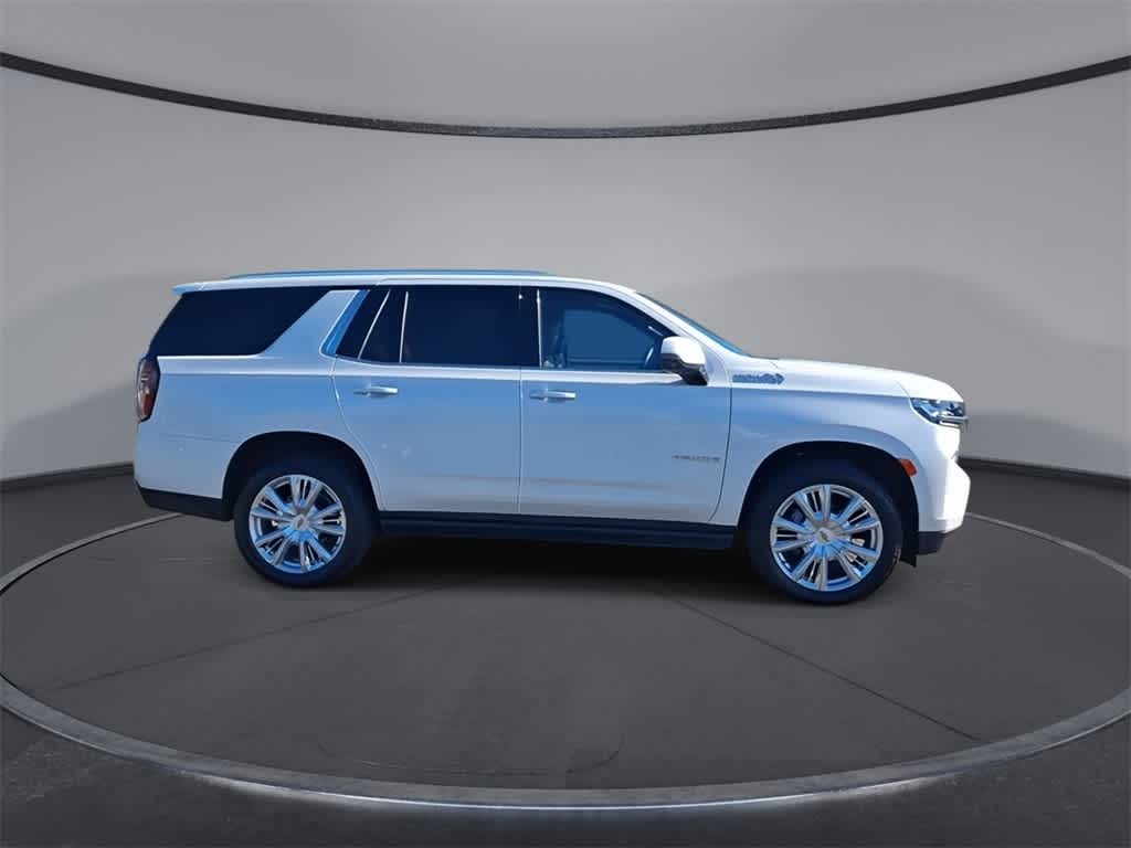 Thumbnail: 2024 Chevrolet Tahoe - 9