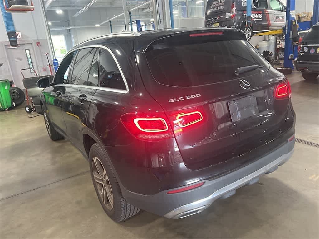 Thumbnail: 2020 Mercedes-Benz GLC - 8