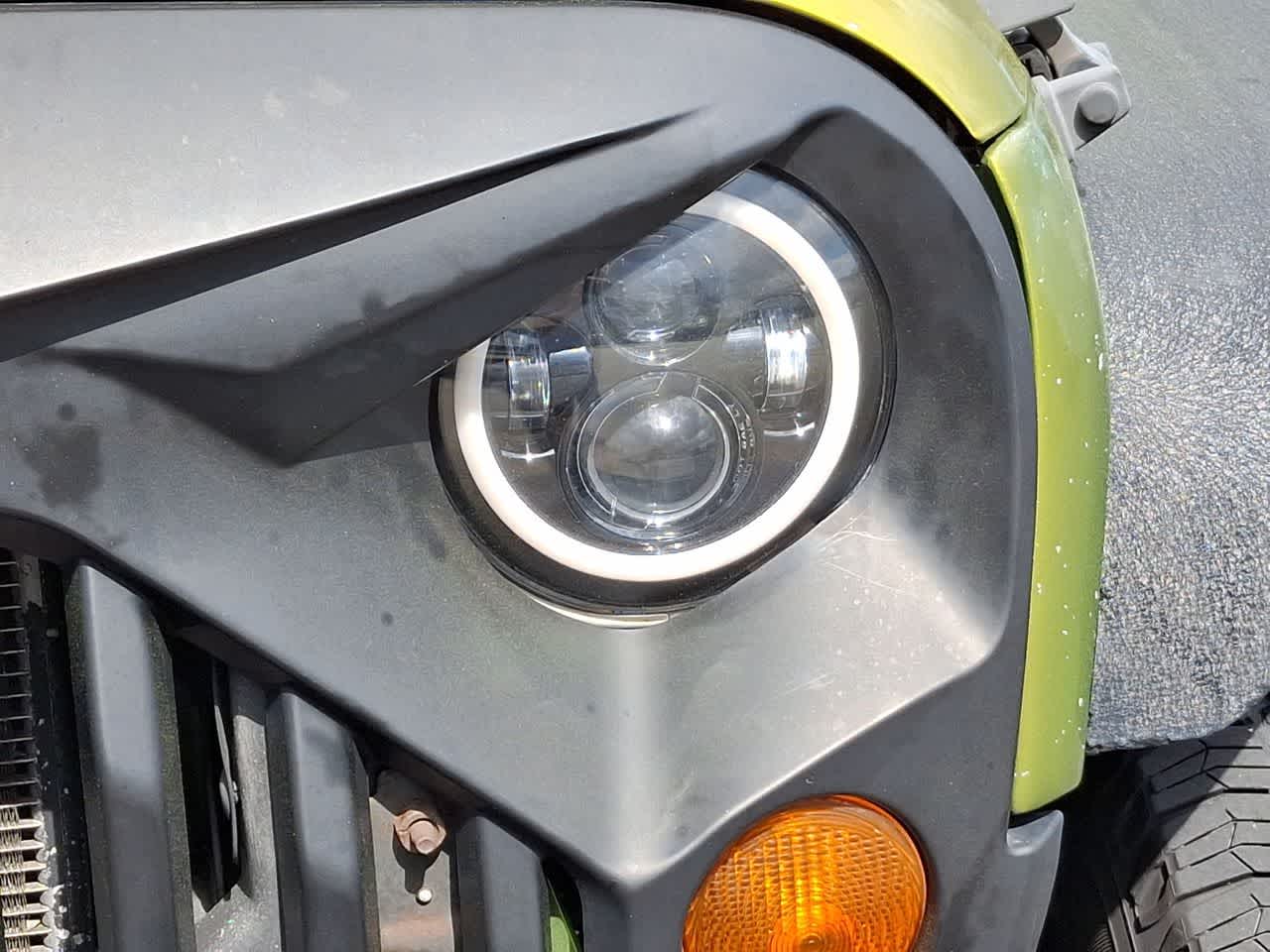 Thumbnail: 2008 Jeep Wrangler - 28