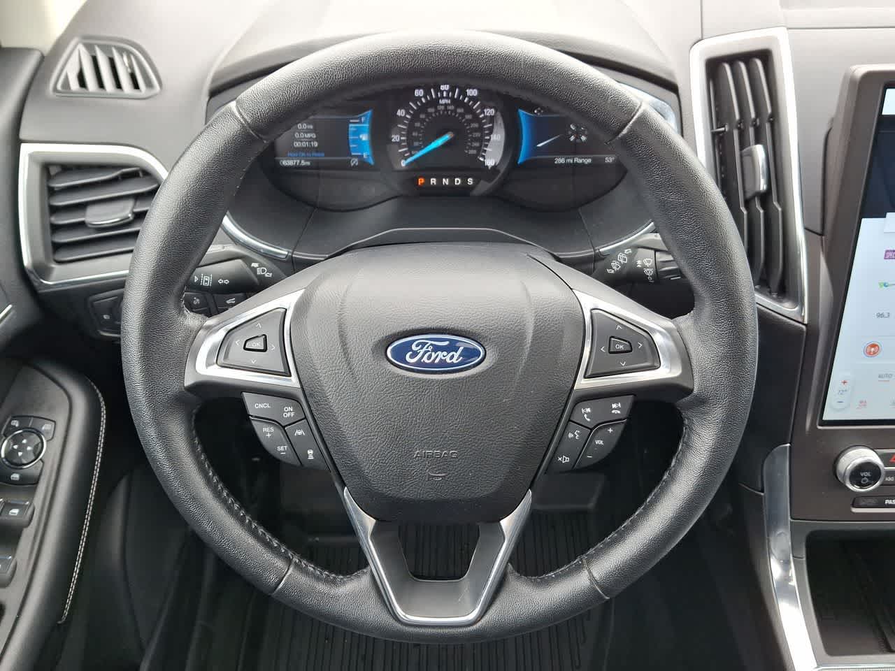 Thumbnail: 2021 Ford Edge - 22