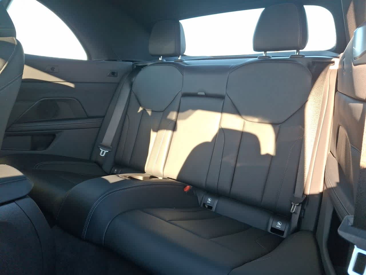 Thumbnail: 2022 BMW 4 Series - 26