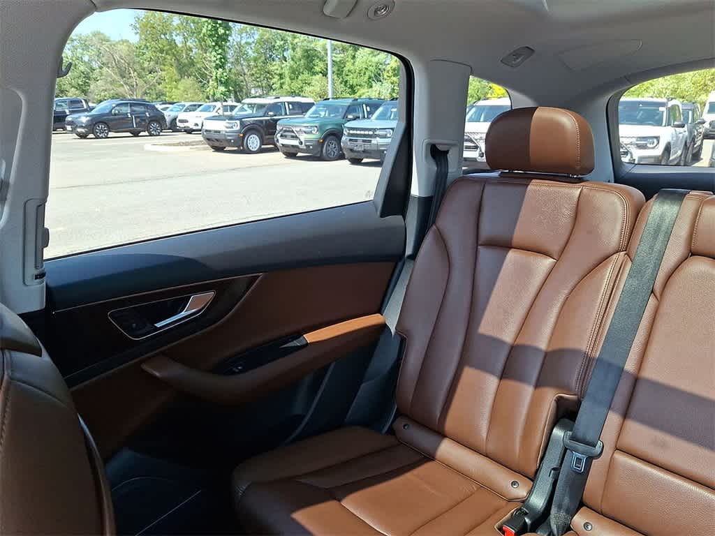 Thumbnail: 2019 Audi Q7 - 12