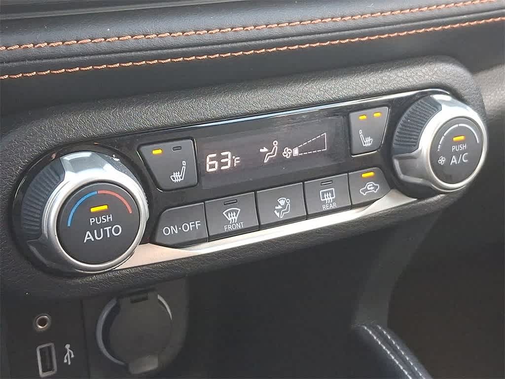 Thumbnail: 2019 Nissan Kicks - 25