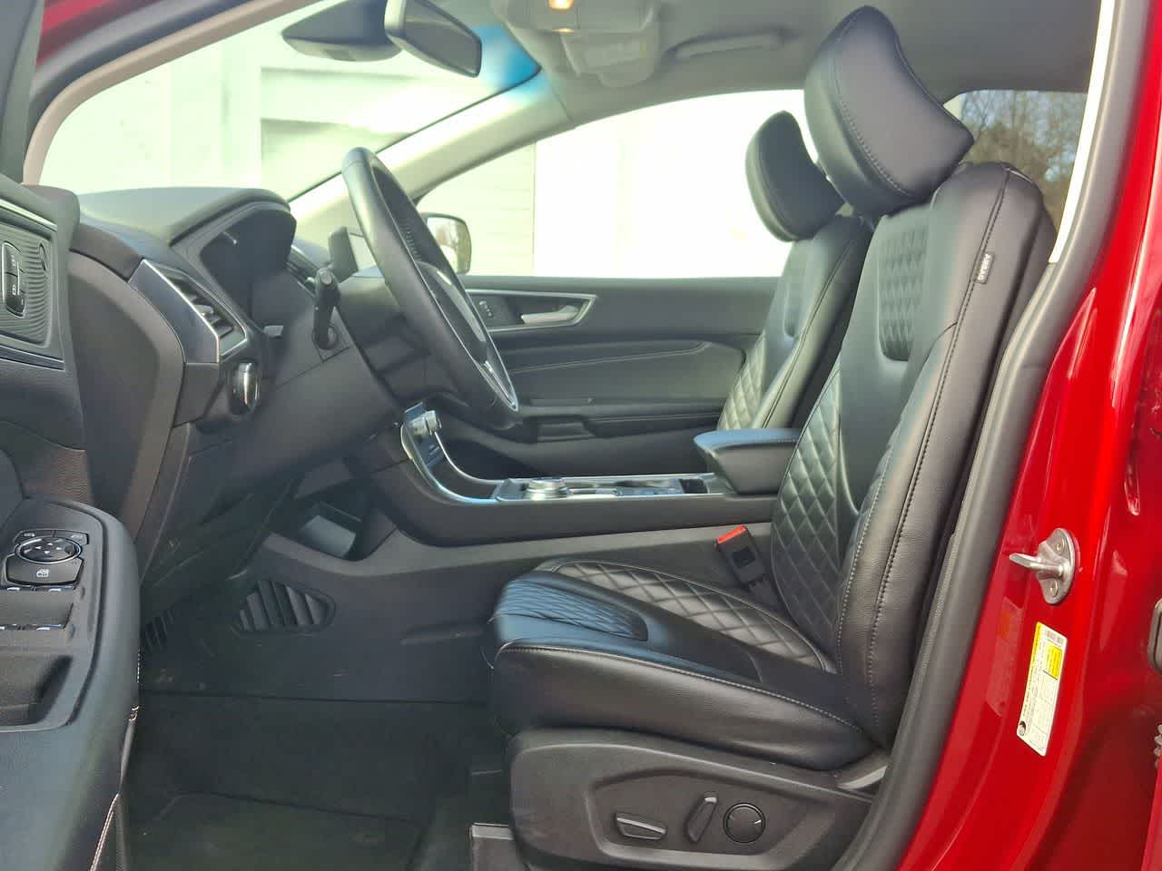 Thumbnail: 2024 Ford Edge - 17