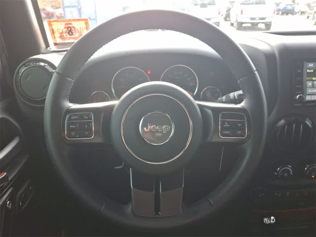 Thumbnail: 2017 Jeep Wrangler - 21