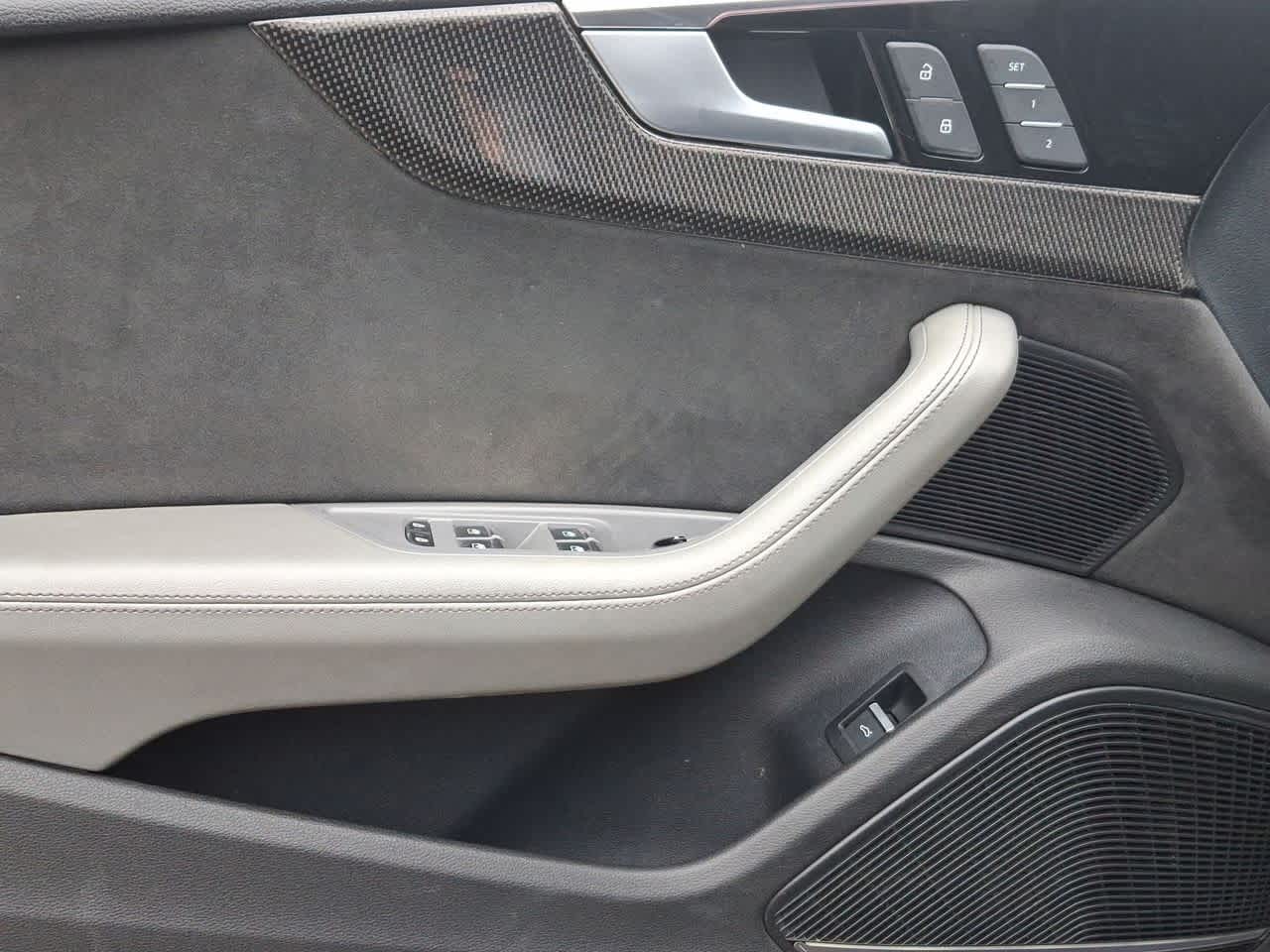 Thumbnail: 2020 Audi S5 - 16