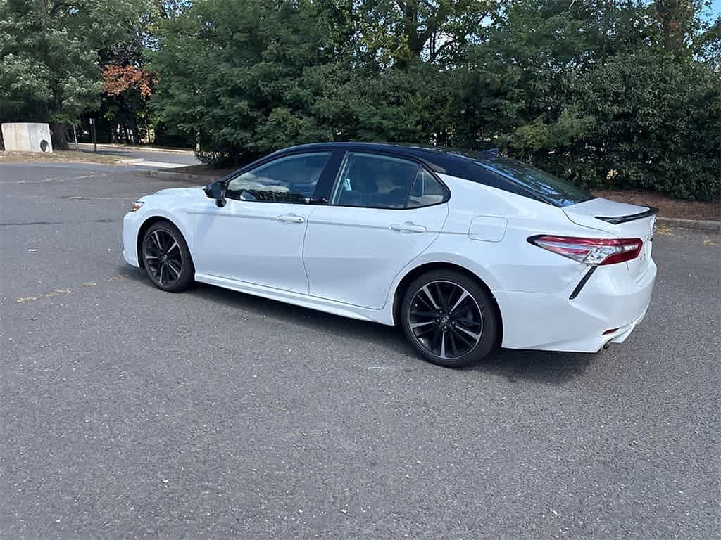 Thumbnail: 2019 Toyota Camry - 22