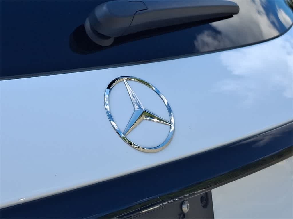 Thumbnail: 2024 Mercedes-Benz GLC - 28