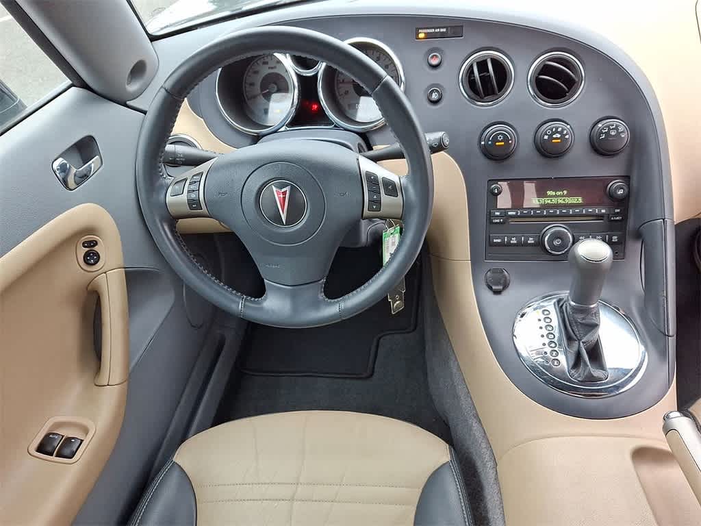 Thumbnail: 2006 Pontiac Solstice - 19