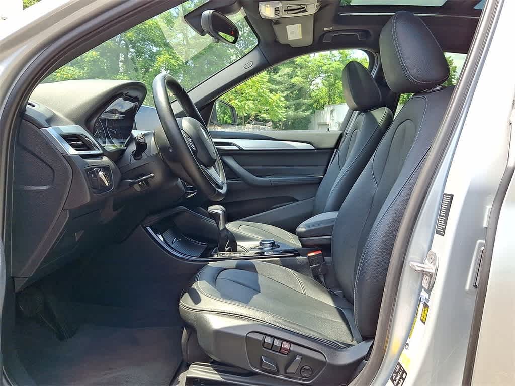 Thumbnail: 2016 BMW X1 - 11