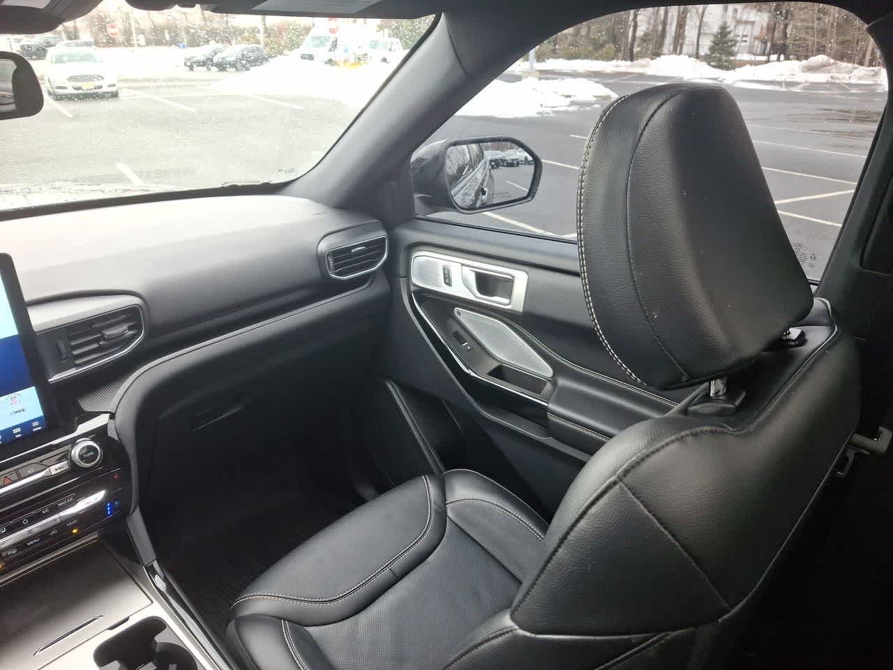 Thumbnail: 2023 Ford Explorer - 11