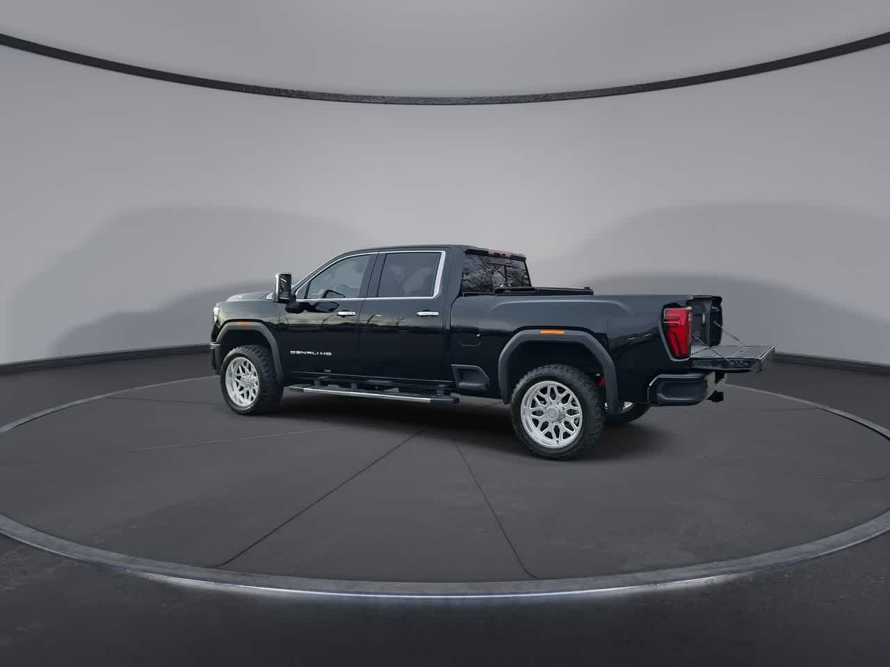 Thumbnail: 2024 GMC Sierra 2500 - 6