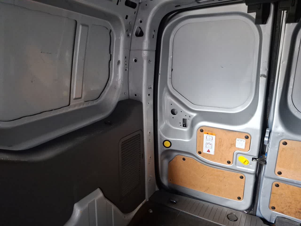 Thumbnail: 2019 Ford Transit Series - 12
