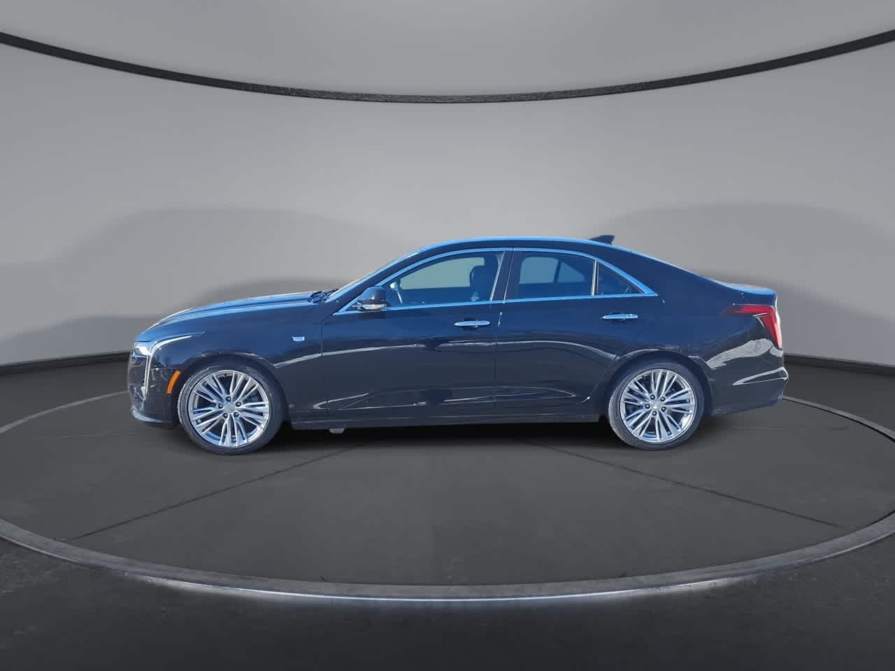 Thumbnail: 2023 Cadillac CT4 - 5