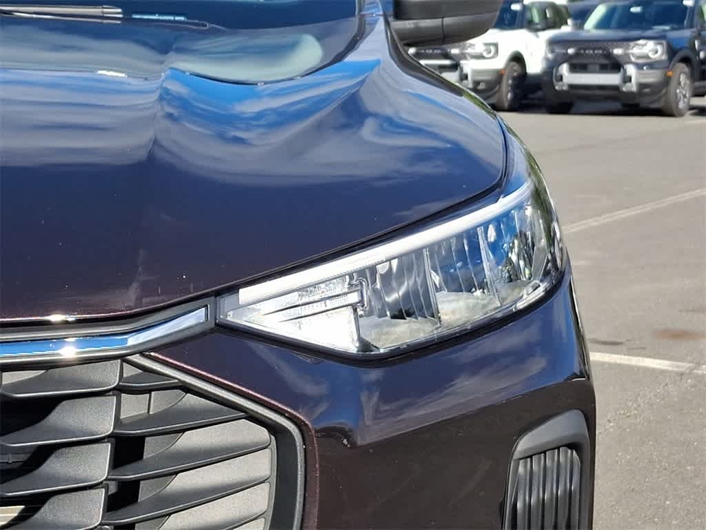 Thumbnail: 2023 Ford Escape - 30