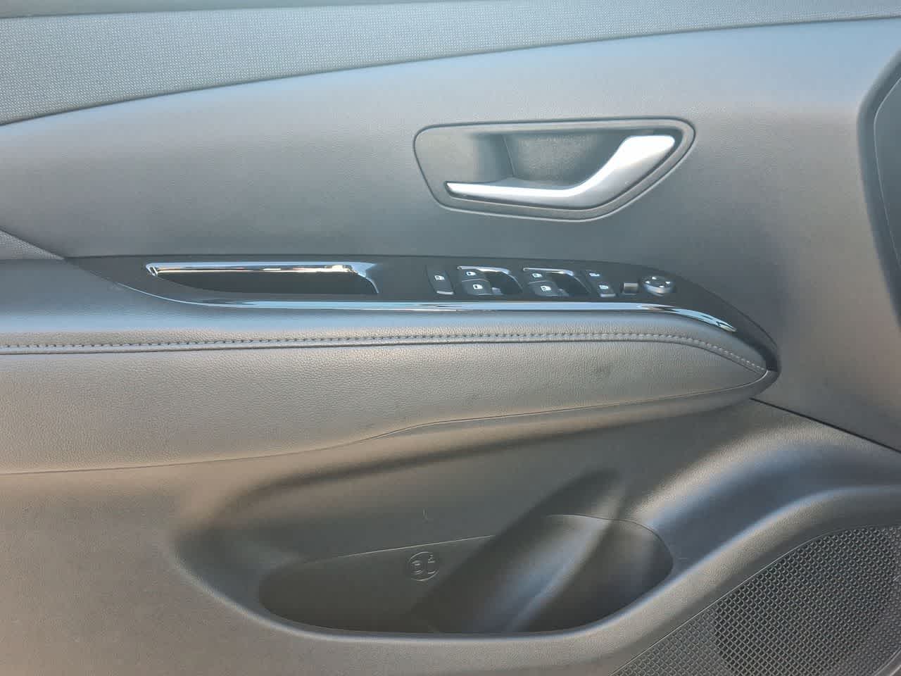 Thumbnail: 2022 Hyundai Tucson - 16