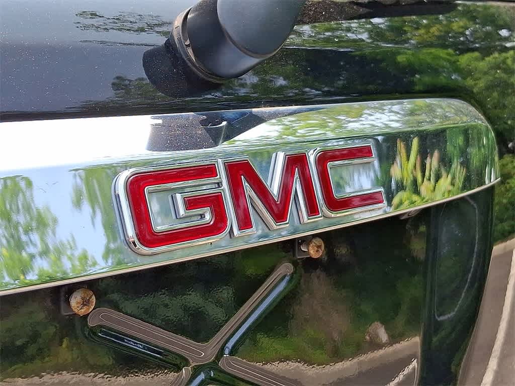 Thumbnail: 2017 GMC Acadia - 21