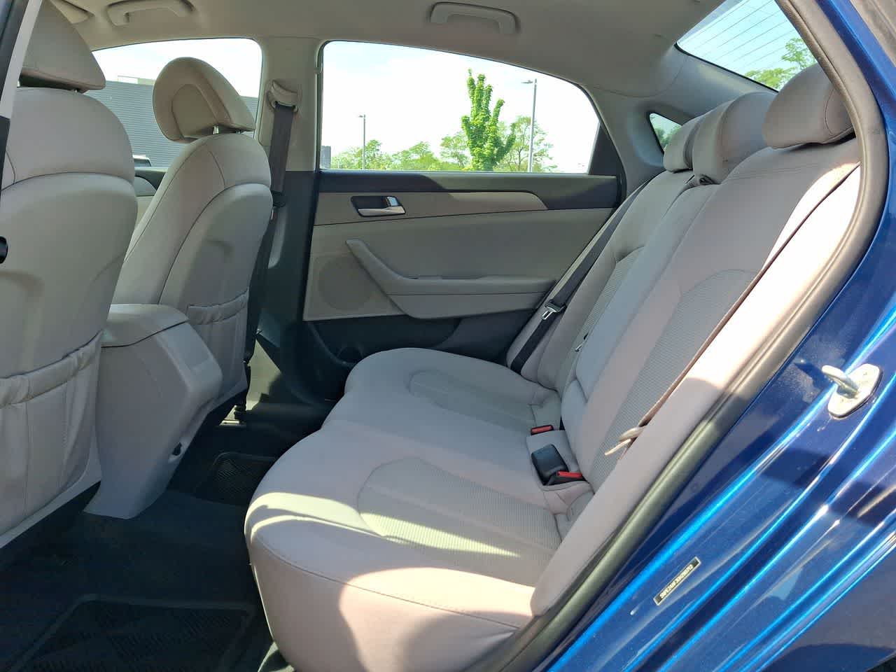 Thumbnail: 2016 Hyundai Sonata - 26