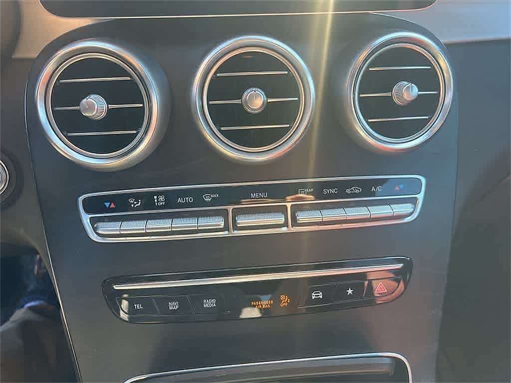 Thumbnail: 2021 Mercedes-Benz GLC - 21