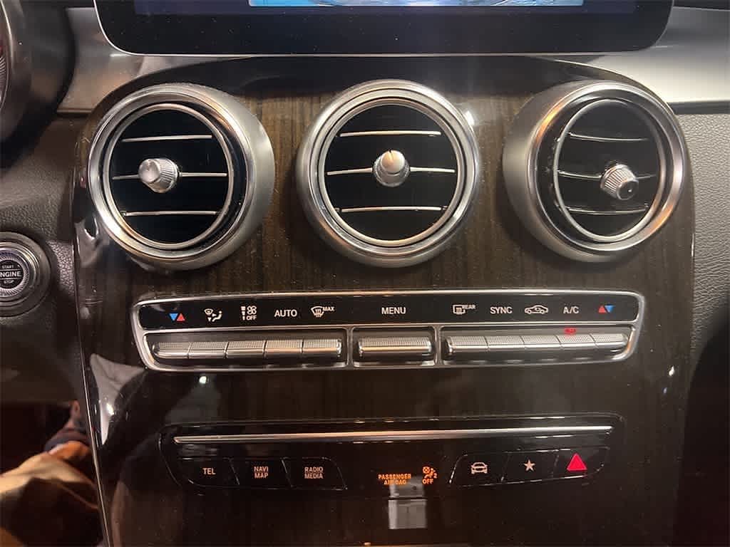 Thumbnail: 2020 Mercedes-Benz GLC - 21