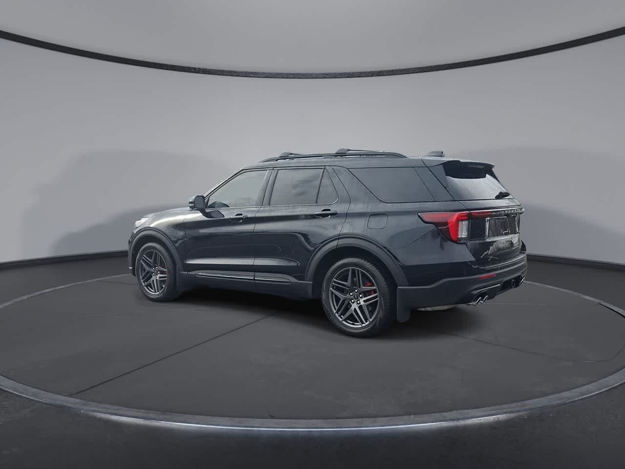 Thumbnail: 2025 Ford Explorer - 5