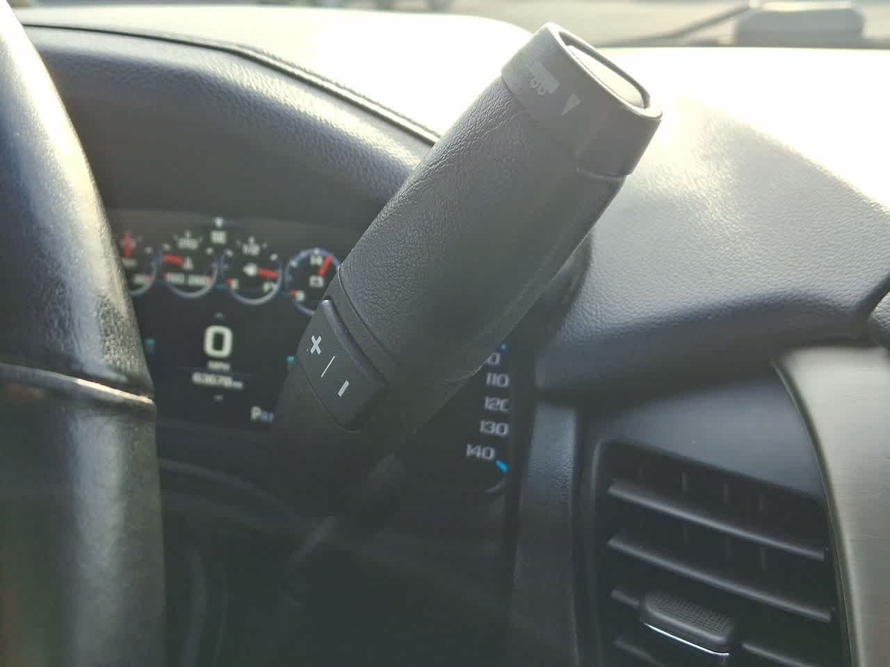 Thumbnail: 2020 GMC Yukon XL - 18