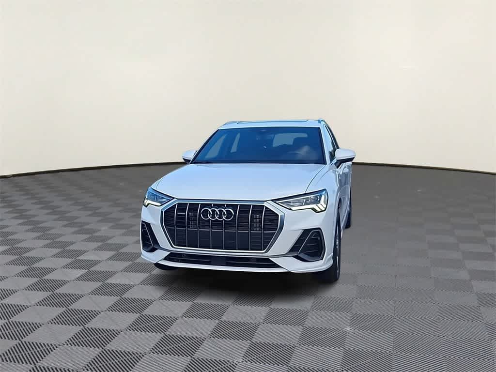 Thumbnail: 2024 Audi Q3 - 3