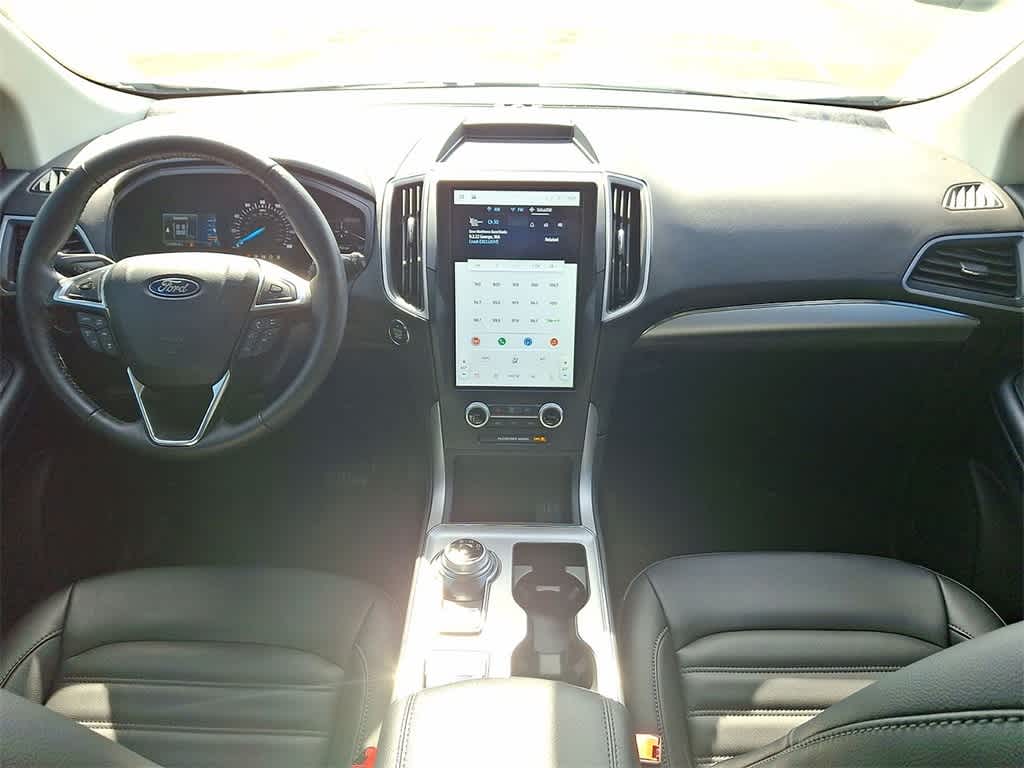 Thumbnail: 2022 Ford Edge - 10