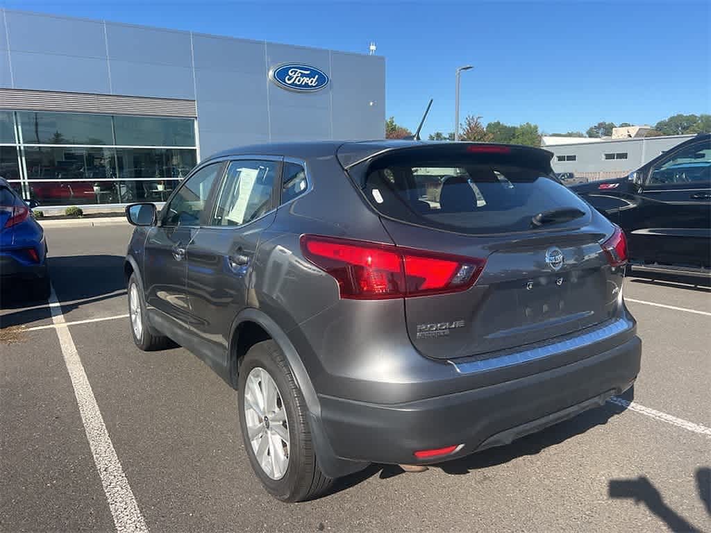Thumbnail: 2019 Nissan Rogue Sport - 8
